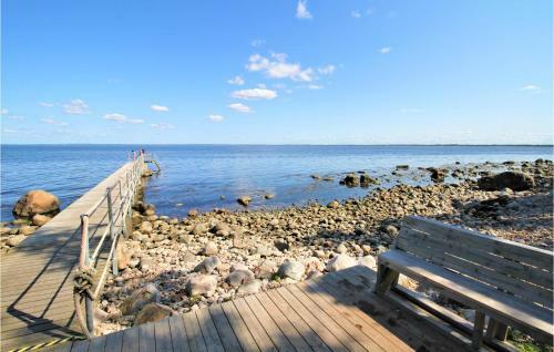 Awesome Home In B�stad With Wifi And 2 Bedrooms
