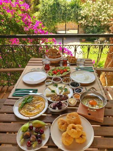 Hotel Cunda S?r Otel