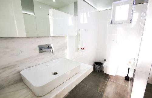 Spectacular Villa With Private Pool In Antalya
