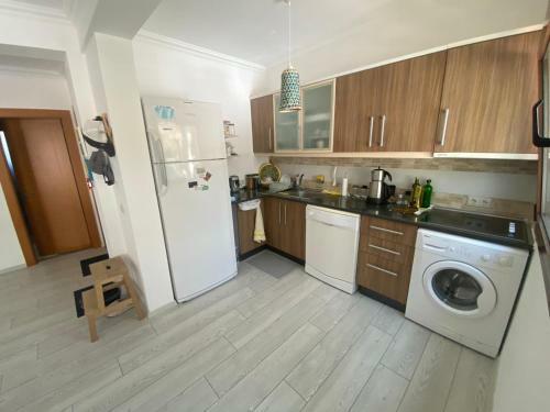Apartamento Cute 2+1 Apt With Common Pool - Bodrum City Centre