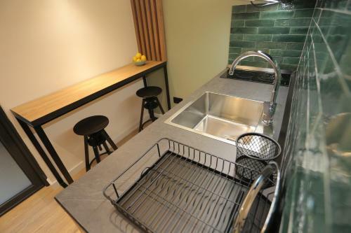 Bonanza Apartments