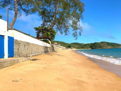 Let It Be - Beira Mar Em B�zios, Rua Das Pedras