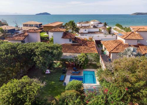 Casa 40 Metros Do Mar Com Piscina Privativa - Completa 4 Suites