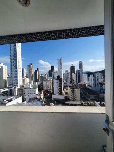 Apartamento No Centro De Balne�rio Cambori�