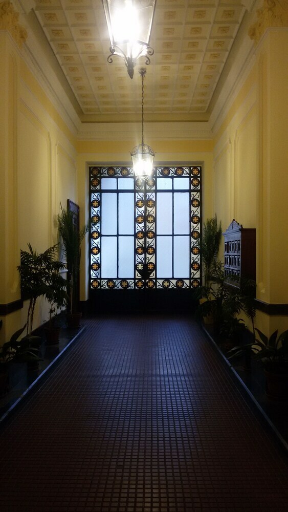 Hostal Alma Clara B&B