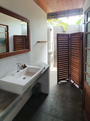 Ocean Cottage - Sea