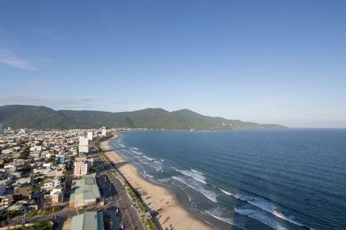 Ocean View Apartment 18 Da Nang Building