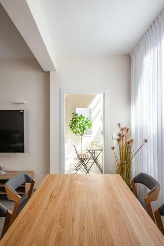 Apartamento ?newly Renovated, Spacious 2br? #bugrashov_life?