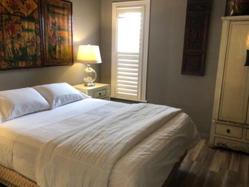 Bed & Breakfast Grey Gardens Hamilton Instant Hotel