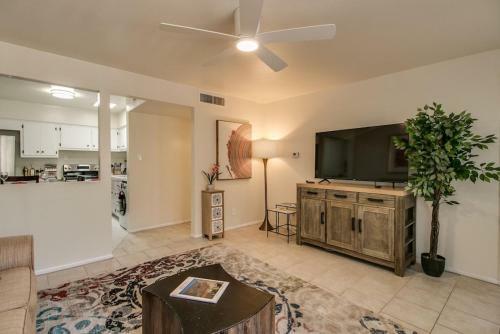 Stylish Arcadia 2-bdrm With Comfort And Charm