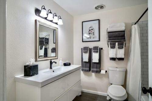 Stunning N Phx Home With Htd Pool And Gameroom