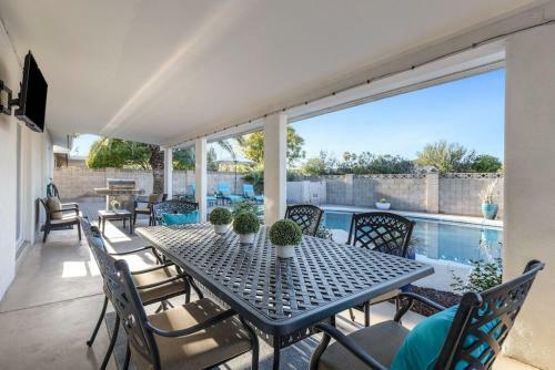 Relaxing Getaway Home Wserene Yard And Pool