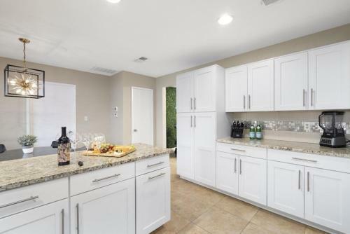 Entertainers Dream 4 Bdrm Htd Pool Games