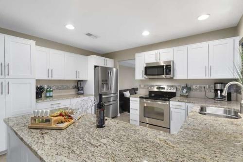 Entertainers Dream 4 Bdrm Htd Pool Games
