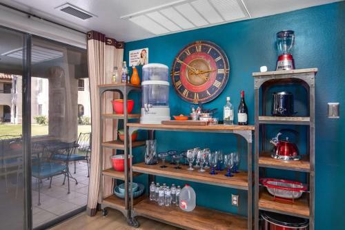 Stylish Central Scottsdale Ground Floor Condo