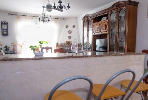 Chalet Con Piscina Privada, Jard�n Y Barbacoa