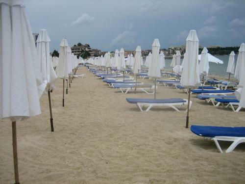 Apartment Lazur By The Sea