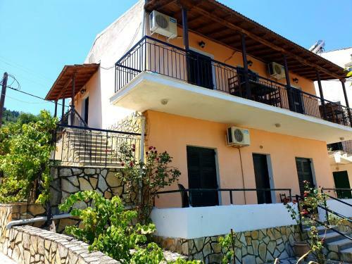 Apartamento Benitses By The Sea