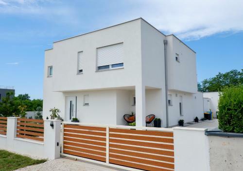 Apartvilla Zanna