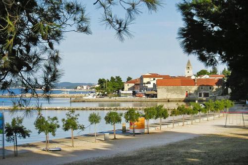 Happy Apartments, Sveti Filip I Jakov