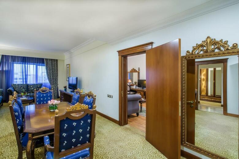 Grand Excelsior Hotel - Bur Dubai