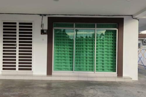 Ipoh-botani 4 Bed Rooms Corner House Home Stay