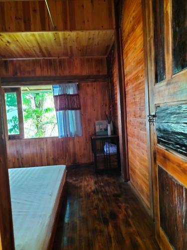 Lodge Linh Chi Homestay Sapa