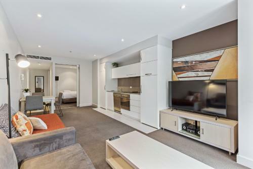 Glenelg Shores 1 Bedroom Apartment