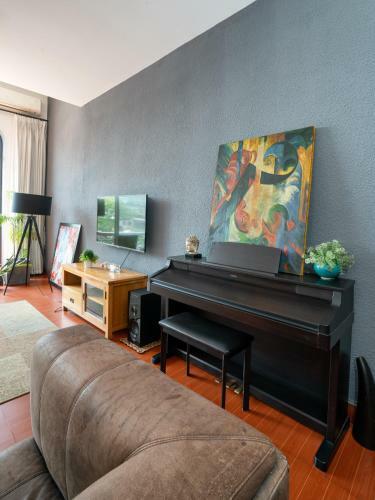 Apartamento French Colonial Home