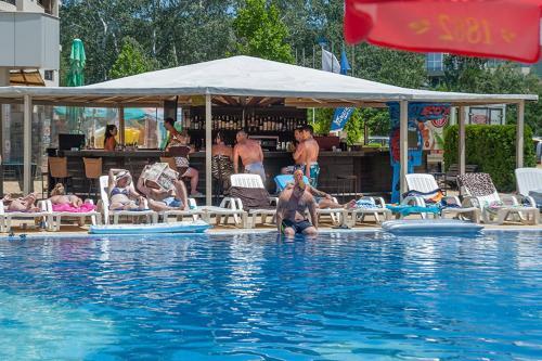 Posejdon One Bedroom Summer Apartment Destination Bulgaria 2000