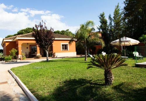 Country House With Pool, Garden And Orchard