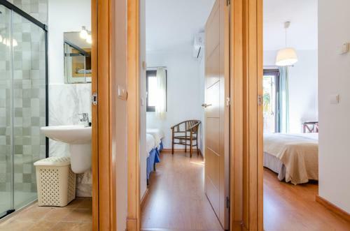 Wintowinrentals Large Terrace, Pool & 300m Beach