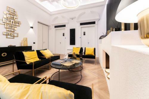 Hostal Nero Luxury Suites