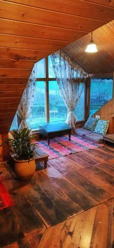 Meraki Cottages