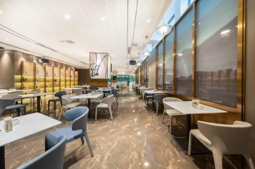 Atour Hotel Kunming International Trade Center