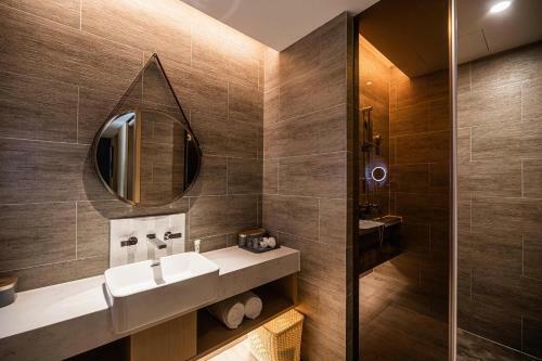 Atour S Hotel Shenzhen Longgang Zhonghaixing