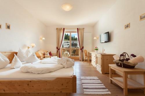 Hotel Familienalm Taser