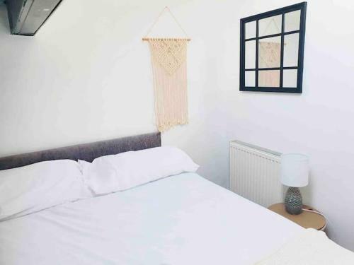 Apartamento Cosy Top Floor Flat! Self Check-in & Free Parking