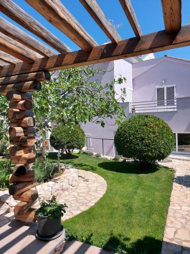 Villa Sommerzauber Apartman 2