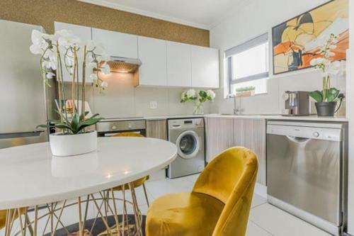 Ventura Luxury Apartment