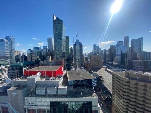 Apartamento Grand View 2br/2ba Condos Cn Tower,union,tiff/mtcc