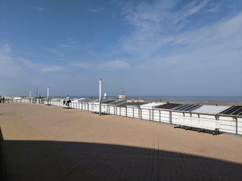 Apartamento Studio Sun South-semi Seaview-sea At 15meter-ostend