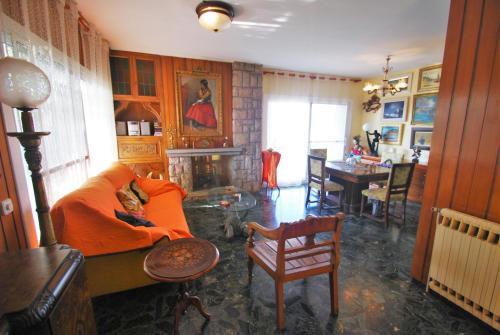 Villa Nieves R090
