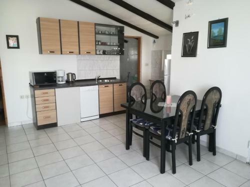 Apartmani Vera