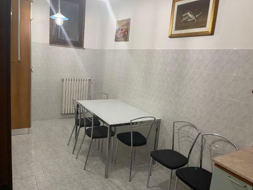 Apartamento Appartamento Con Parcheggio Privato E Barbecue