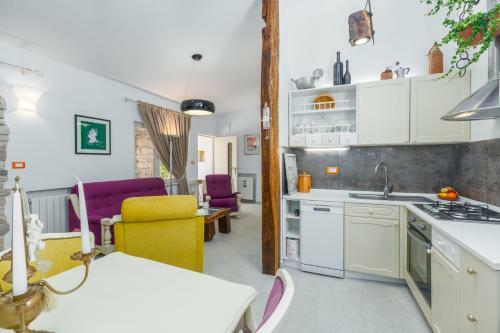 Charming Apartment Alba Premium