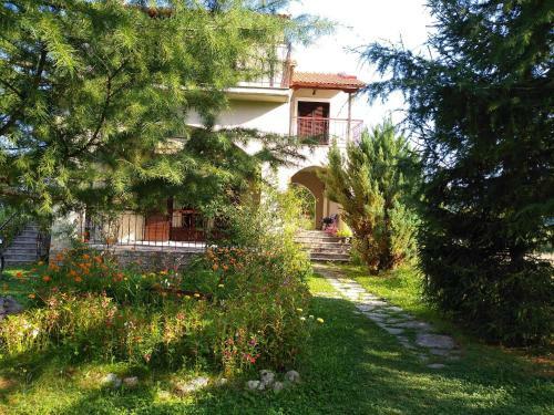 Hostal Xenonas Aloni