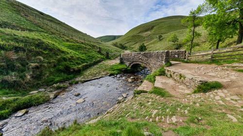 Glossop Stone House For Peak District