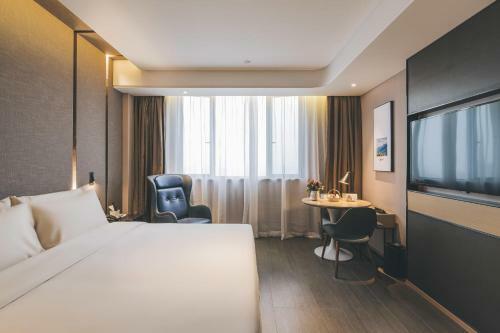 Atour Hotel Shaoxing Shangyu E-travel Town