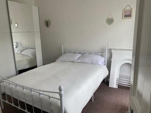 Captivating Apartment In Glasgow Westend Uk
